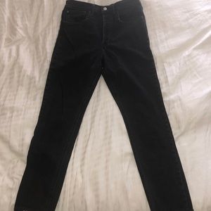TNA’s Denim Forum Yoko High Rise Jeans